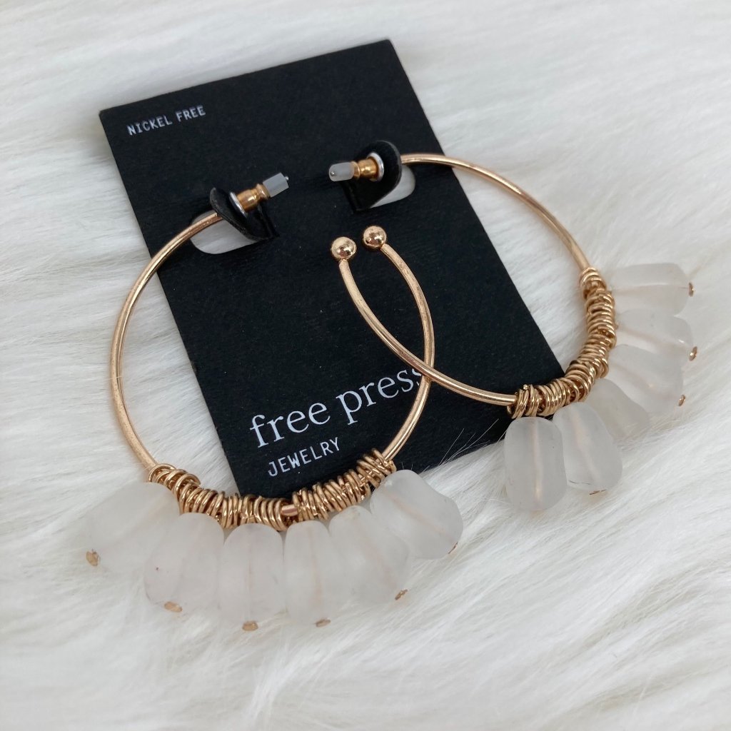 Free Press - Os - Nwt White Stone Hoop Earrings 5$